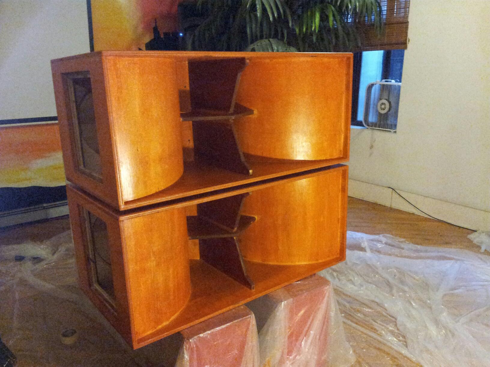 Curved mid-range horn cabinets